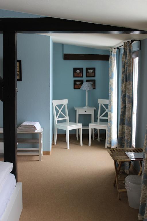 Hotel Zum Gondoliere Oranienbaum-Woerlitz Chambre photo